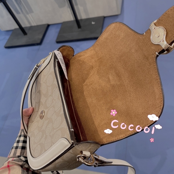 NWT Coach C2806 Georgie Saddle Bag In Signature Canvas Brand New - Picture 3 of 9